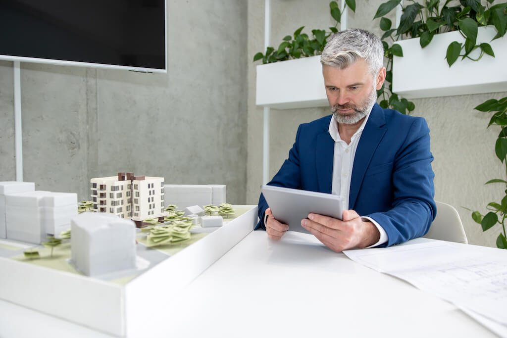 Zatrudnienie wspólnika w spółce z o.o., ubezpieczenia ZUS, stanowisko Sądu Najwyższego