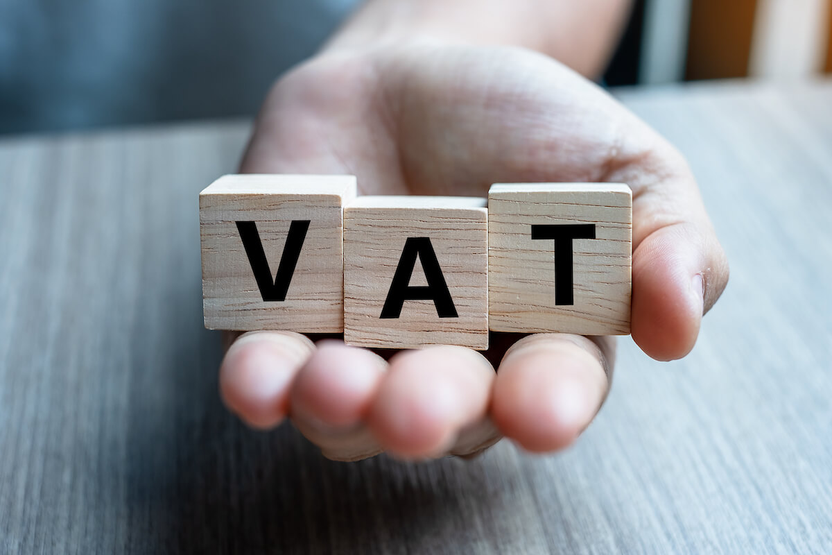 VAT podczas zawieszenia działalności - sprzedaż środka trwałego