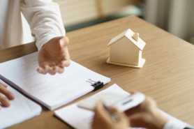 Czy wspólnik może wynająć od własnej spółki lokal, pułapki prawne i bezpieczne rozwiązania